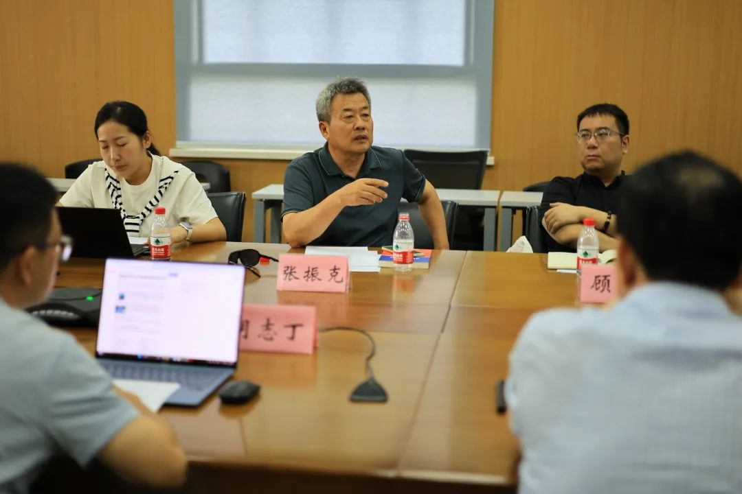 0723书本编写新闻7.jpg 0723书本编写新闻7.jpg